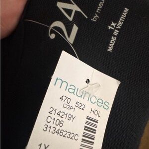 Womens Plus Size Boutique - Long Sleeve Top - Light Weight Black Sweater - 1XL